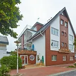 Bernstein-hotel Bootshaus 4* 比苏姆