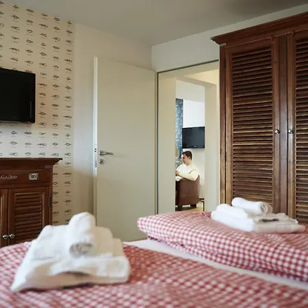 Bernstein-hotel Bootshaus מלון 4*
