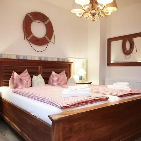 Hotel Bernstein-Hotel Bootshaus 4*