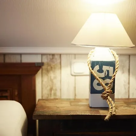 Hotell Bernstein-hotel Bootshaus 4*