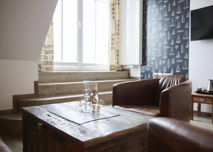 Bernstein-hotel Bootshaus Hotel Büsum